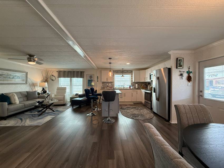 280 Coconut St a Bradenton, FL Mobile or Manufactured Home for Sale